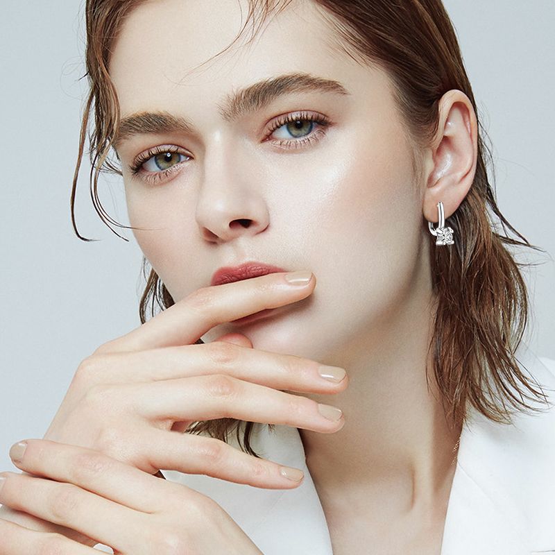 Orecchini Moissanite S925