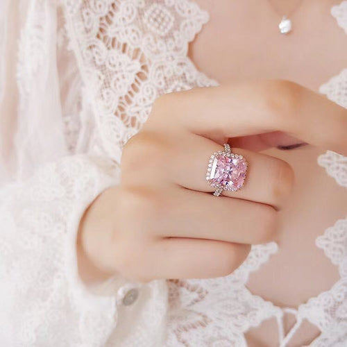 Anello Square Luxury
